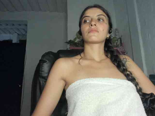 mariecam420's live room