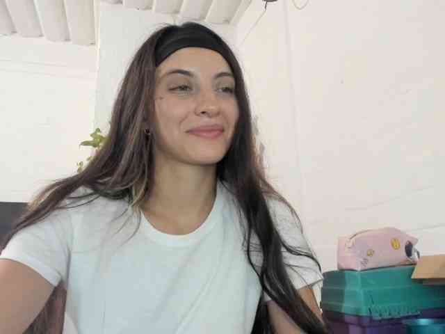 Modèle: mariecam420