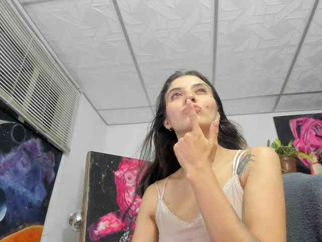 Modèle: mariecam420