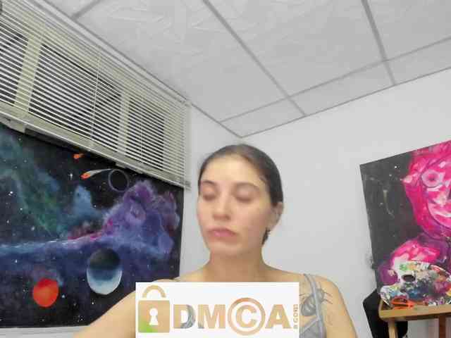 Modèle: mariecam420