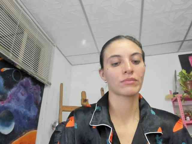 Modèle: mariecam420