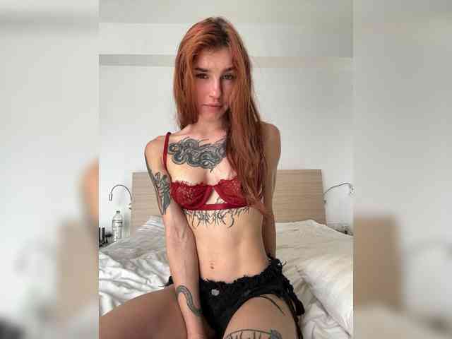 SukubOverlord webcam