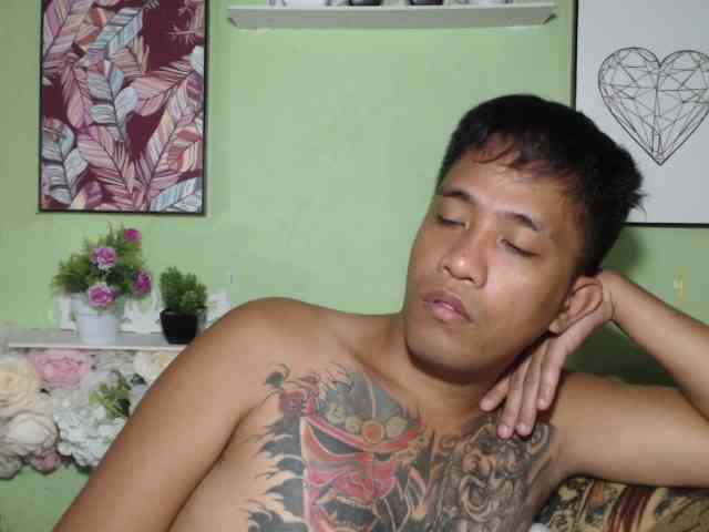 tyler-pinoyhott