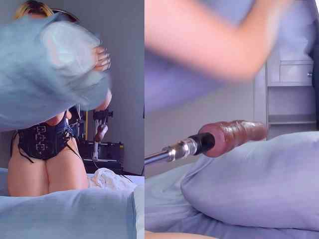 Classy-Carrie webcam
