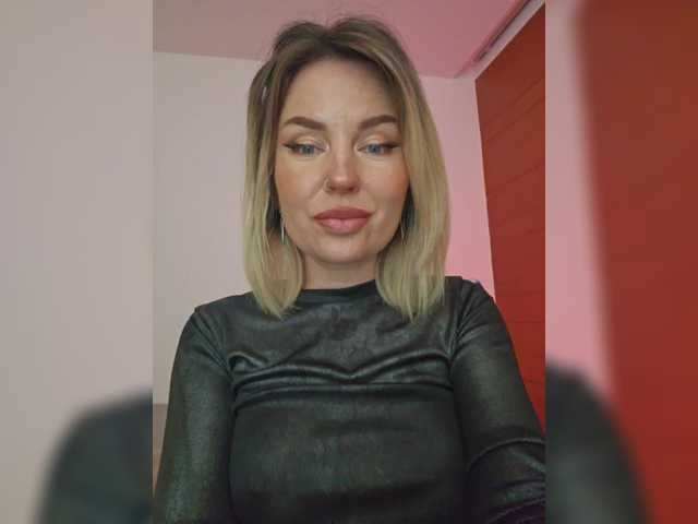 Minni____Mia live webcam show
