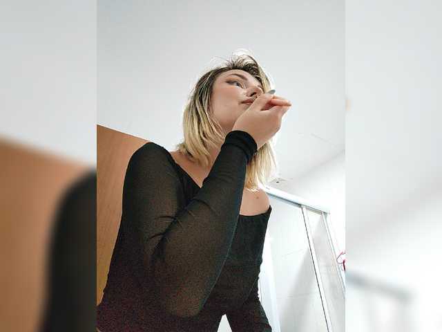Live трансляция Minni____Mia - slutnetki.online