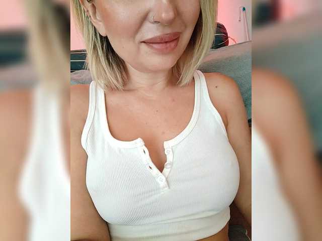 go to chat with Minni____Mia