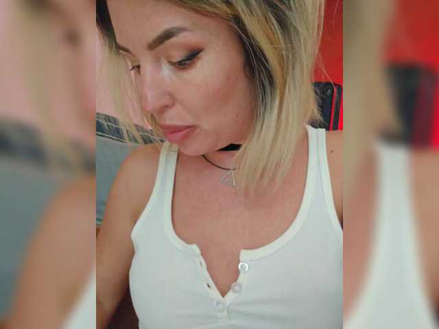 go to chat with Minni____Mia
