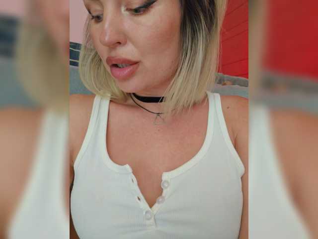 go to chat with Minni____Mia