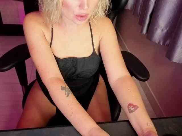 Minni____Mia webcam