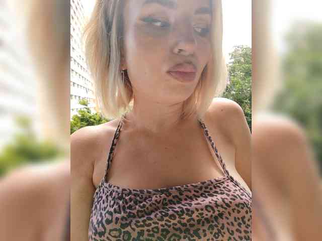 Minni____Mia webcam