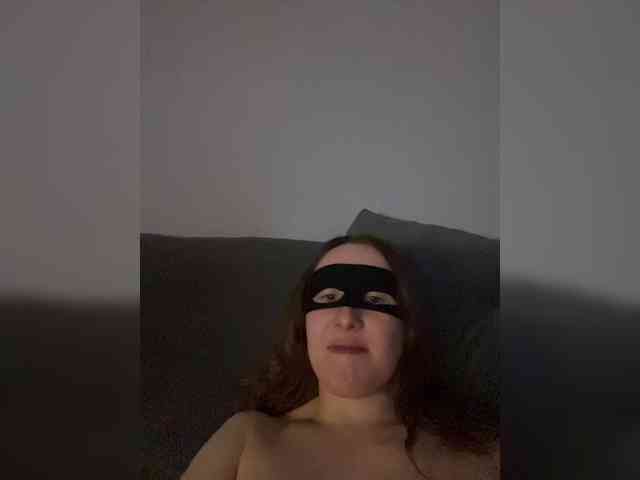 Cherry-lips webcam
