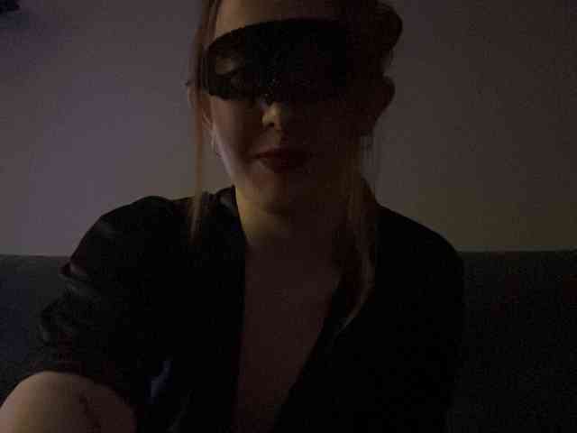 Cherry-lips webcam