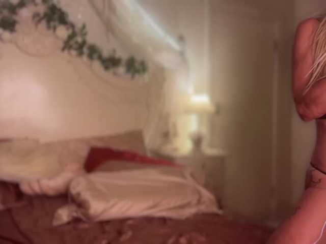 GoddessAnnaxxx live cam on BongaCams