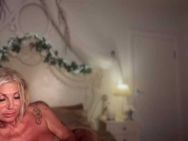 GoddessAnnaxxx live webcam show
