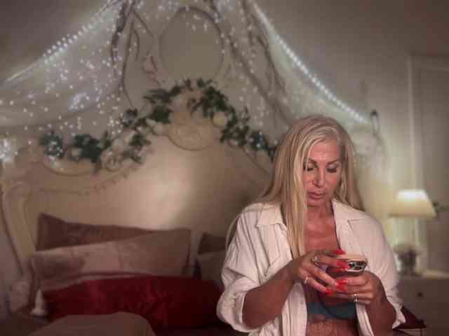 GoddessAnnaxxx webcam