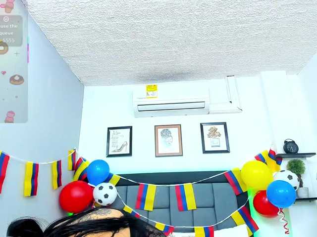 CristalLorents live cam on BongaCams