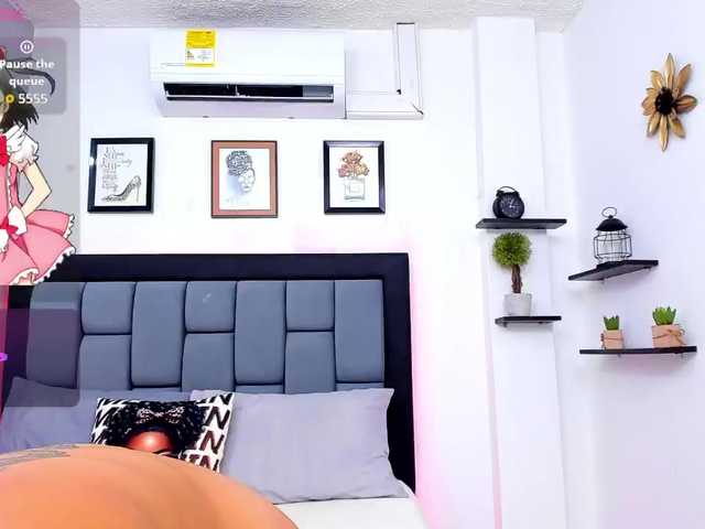 CristalLorents live cam on BongaCams