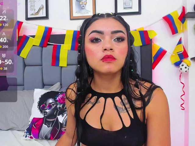 CristalLorents live cam on BongaCams