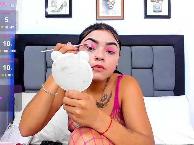 CristalLorents live cam on BongaCams