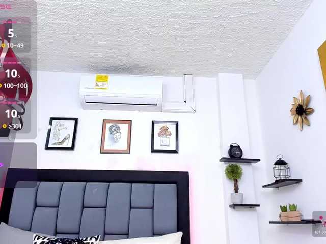 CristalLorents live cam on BongaCams