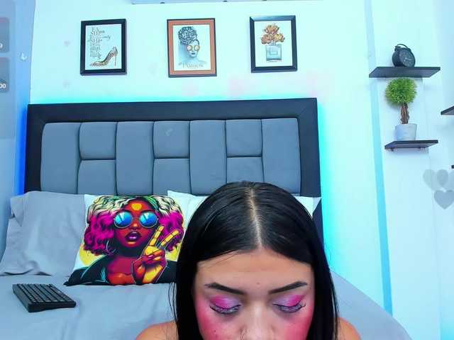 CristalLorents live cam on BongaCams