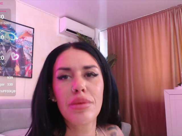 Sex chat gratuit in direct cu LaylaCruz pe BongaCams