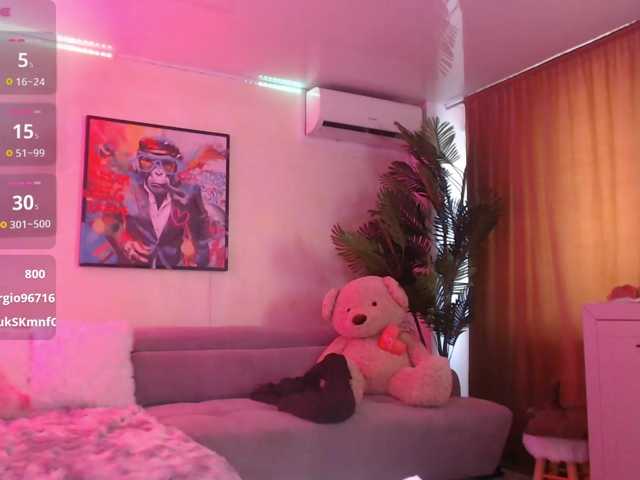 LaylaCruz live cam on BongaCams