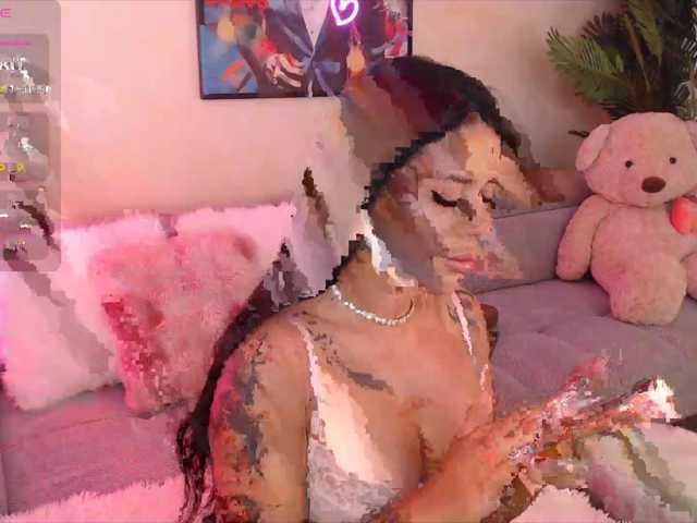 LaylaCruz live cam on BongaCams