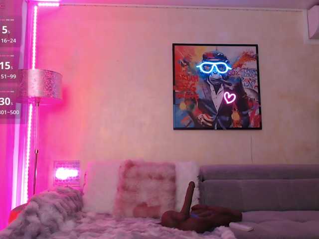 LaylaCruz, en directo ahora en BongaCams