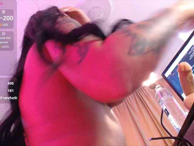 LaylaCruz webcam