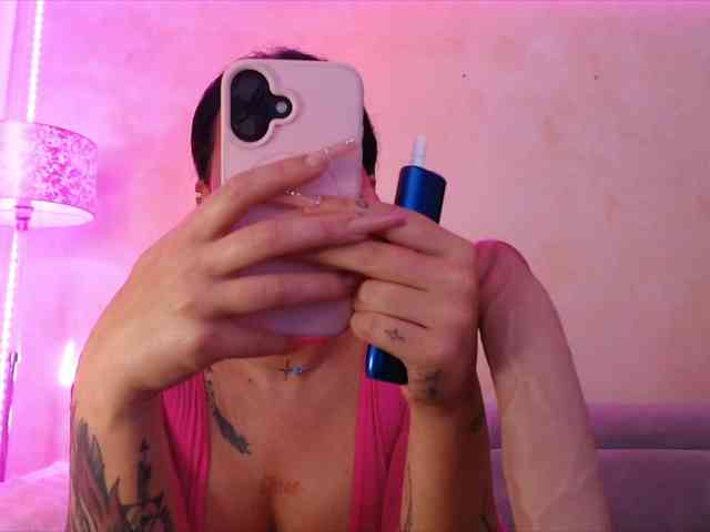 LaylaCruz webcam