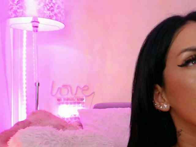 LaylaCruz webcam