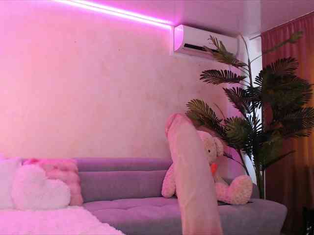 LaylaCruz webcam
