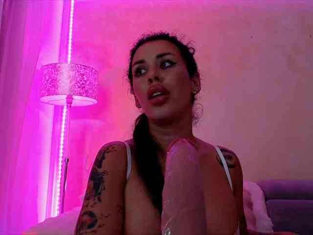 LaylaCruz webcam