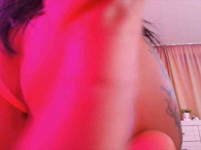 LaylaCruz webcam