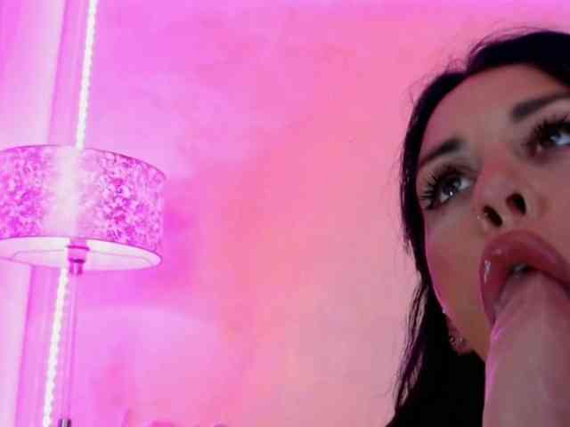 LaylaCruz webcam