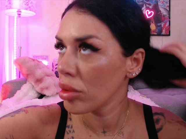 LaylaCruz webcam