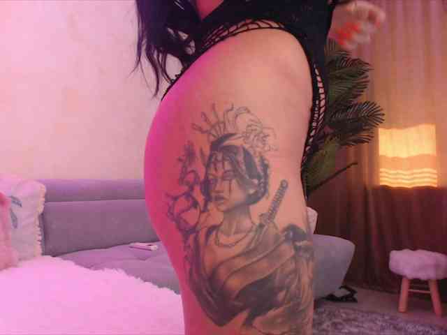 LaylaCruz webcam