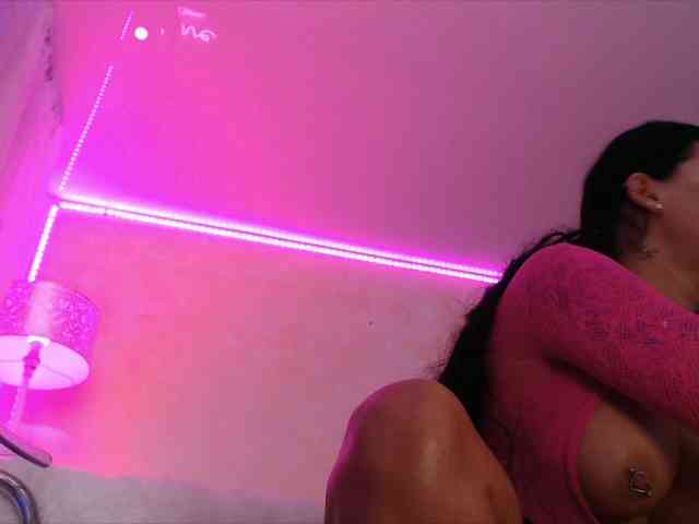 LaylaCruz webcam