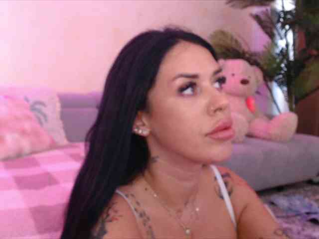 LaylaCruz webcam