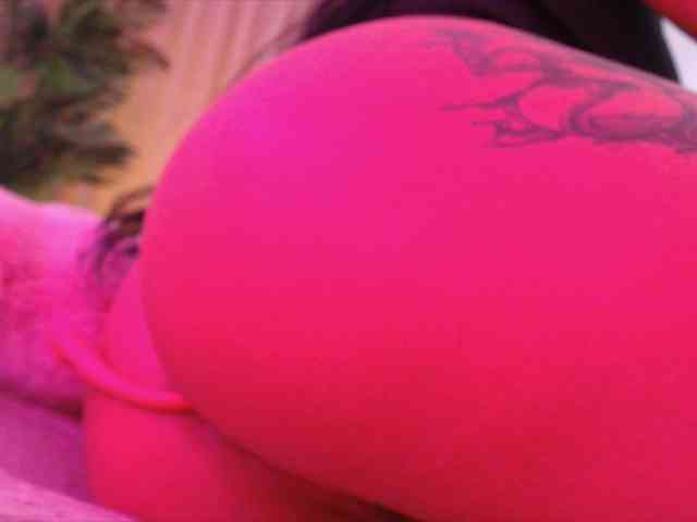 LaylaCruz webcam