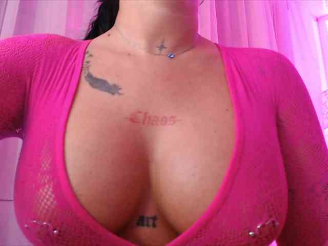 LaylaCruz webcam