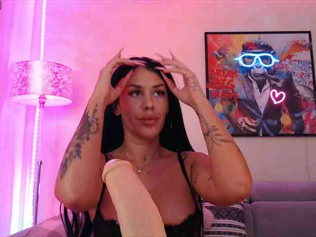 LaylaCruz webcam