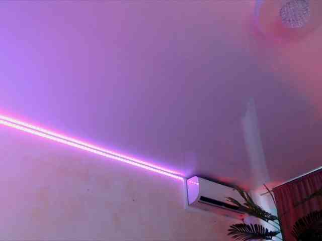 LaylaCruz webcam