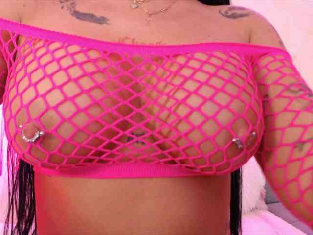 LaylaCruz webcam