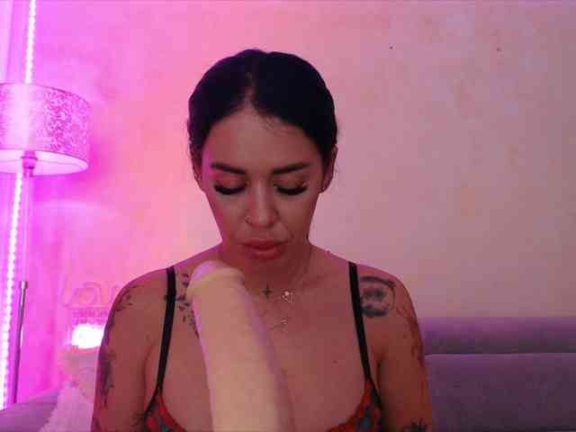 LaylaCruz webcam