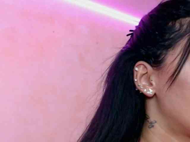 LaylaCruz webcam