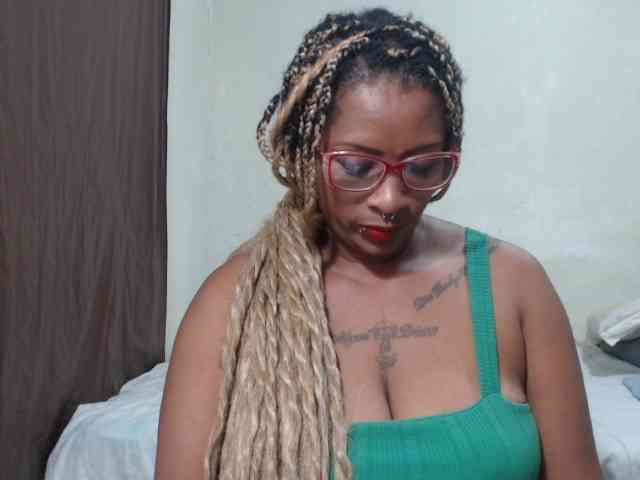 MonySex-1 webcam