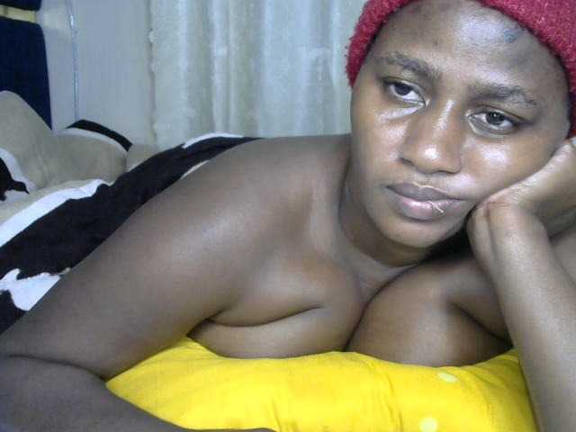tasha-baby live cam on BongaCams